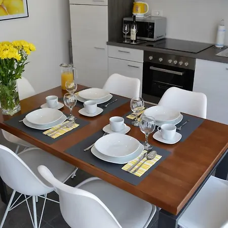 Amarena In Skrljevo Bakar